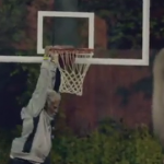 【バイラル動画】NBA選手が老人姿でスーパープレイを連発、PepsiのYouTubeキャンペーン事例