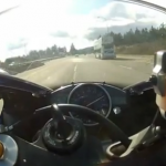 【動画】高速道路を時速299キロで暴走、YouTubeで話題となったバイカーが警察に自首 – カナダ