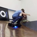伝説のスケーターがリアル・ホバーボードでミニランプに挑戦！！