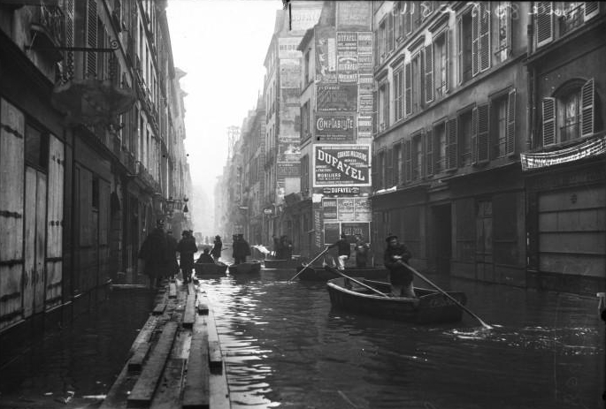 パリ大洪水 1910 セーヌ通り