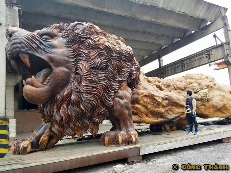 獅子 彫刻3